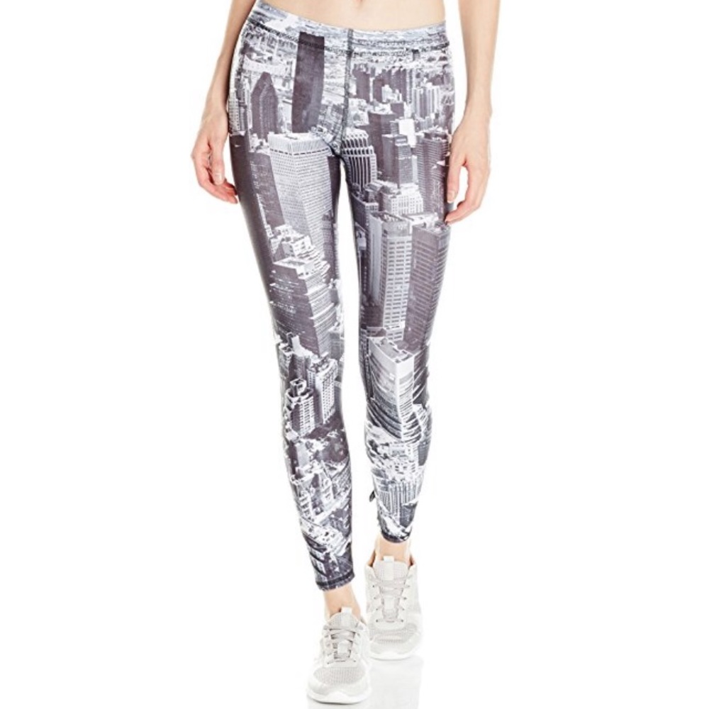 Terez Above NYC Legging